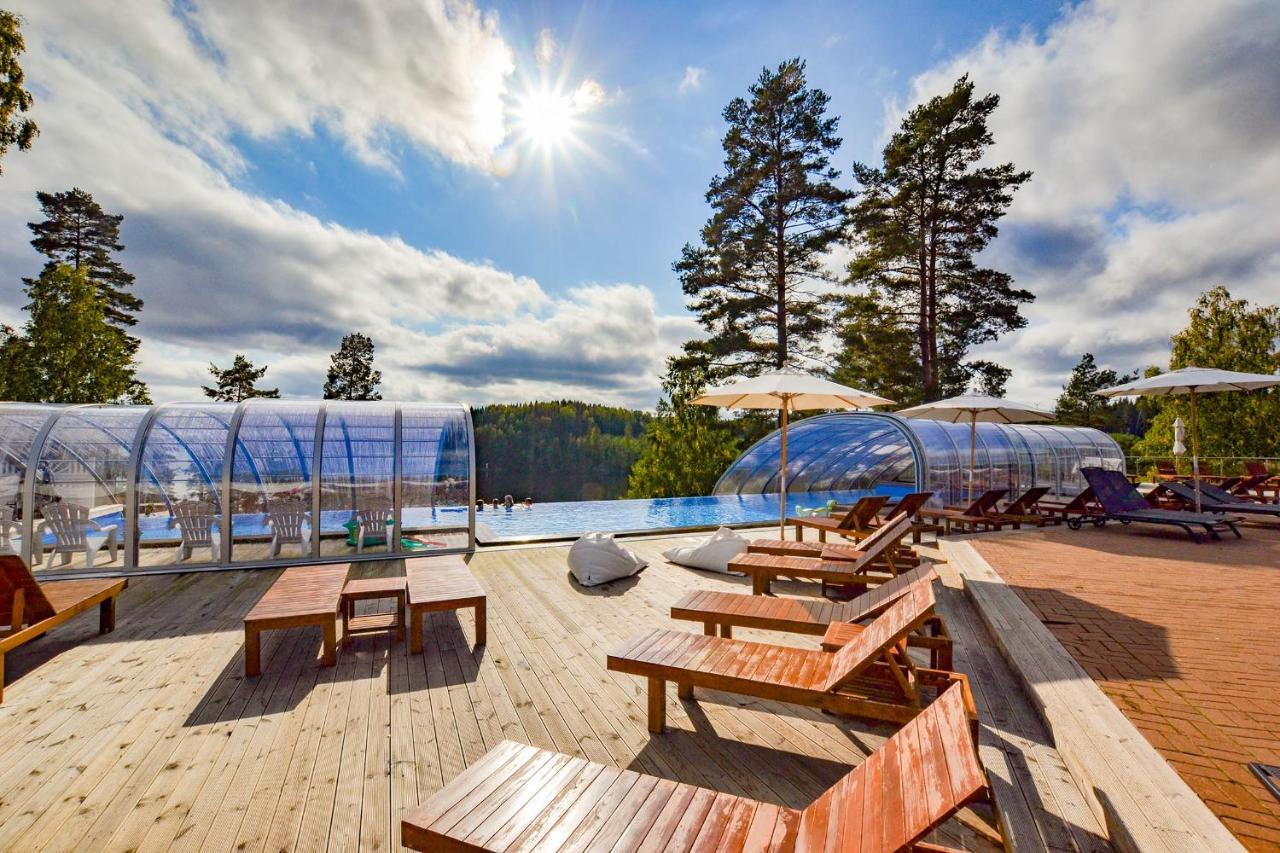 Arjaeng Camping & Stugor Sommarvik Ngoại thất bức ảnh