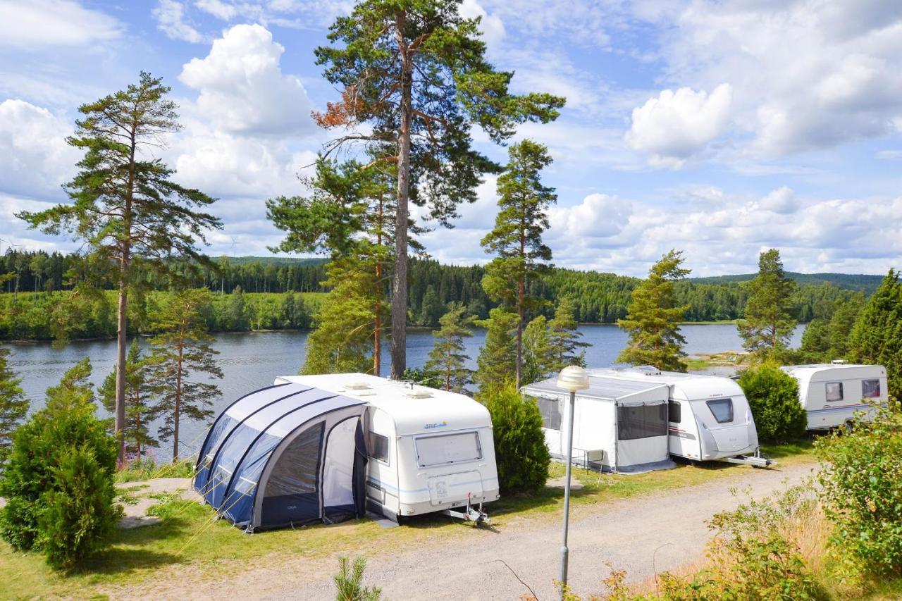 Arjaeng Camping & Stugor Sommarvik Ngoại thất bức ảnh